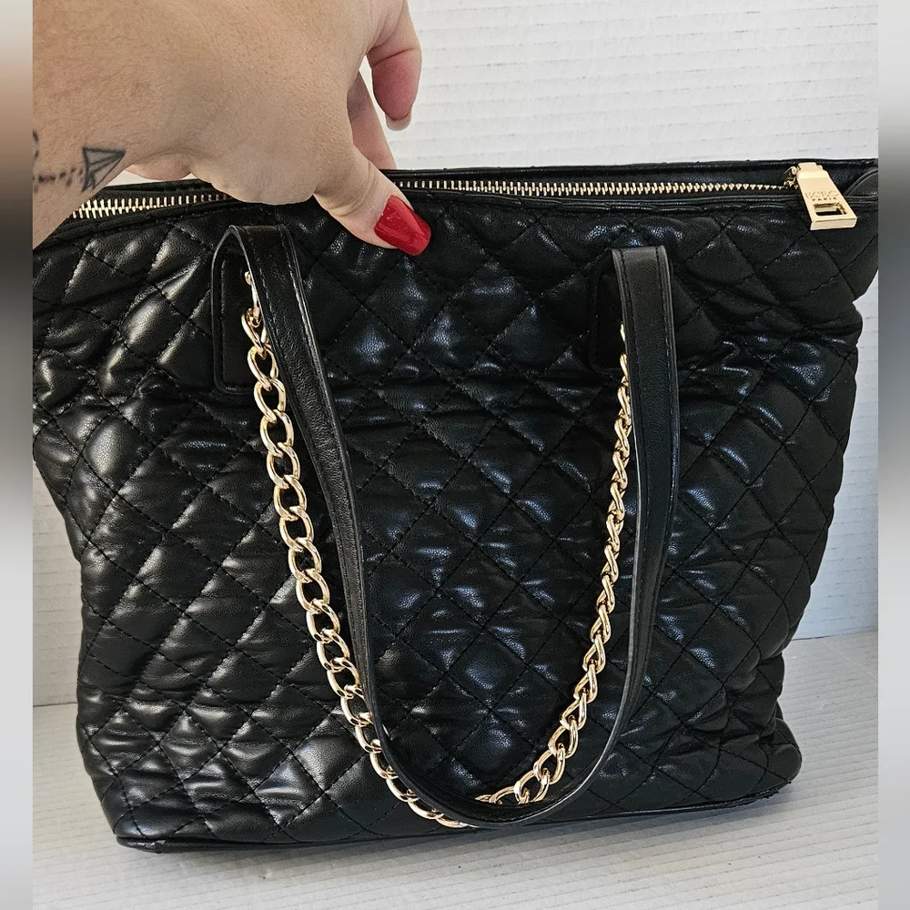 BCBG Paris quilted look black‎ shoulder bag